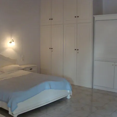 Apart Otel Christina Skiathos Vromolimnos
