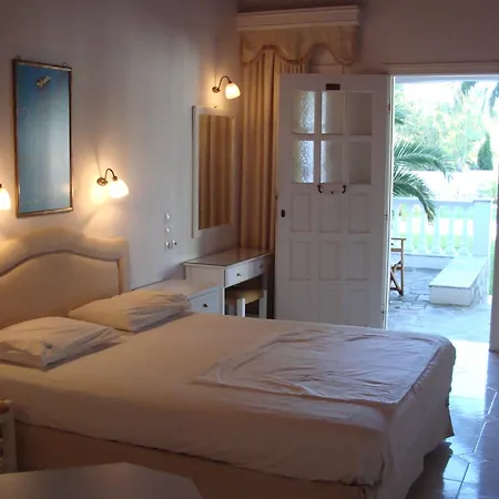 Apart Otel Christina Skiathos 3*
