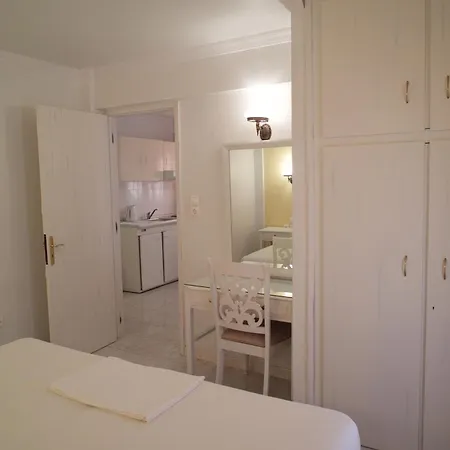 Christina Skiathos 3*