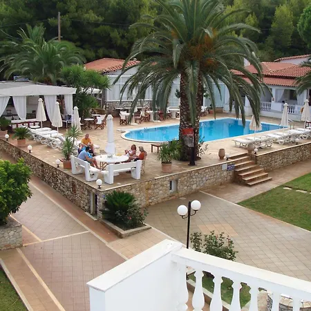 Christina Skiathos Vromolimnos