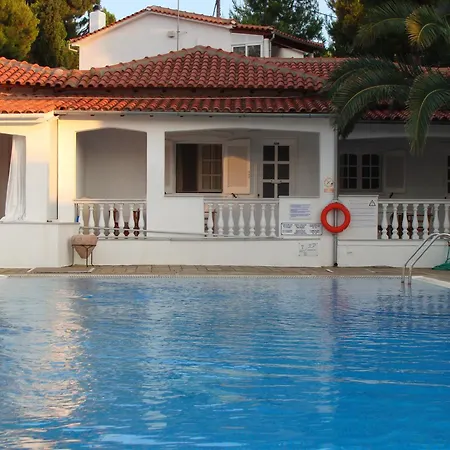 شقة فندقية Christina Skiathos 3*