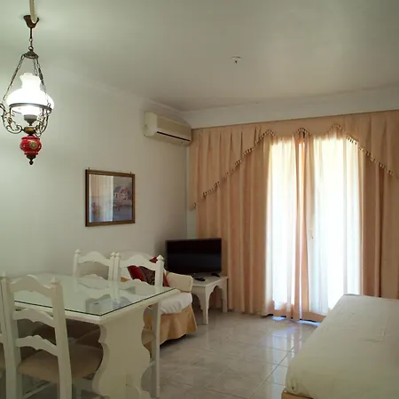 Christina Skiathos 3* Vromolimnos